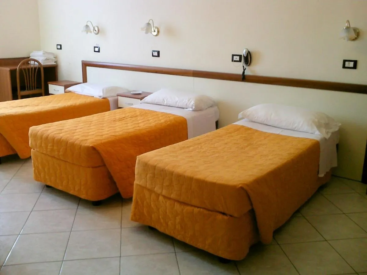 Serafino Liguria Hotel Génova 2*,